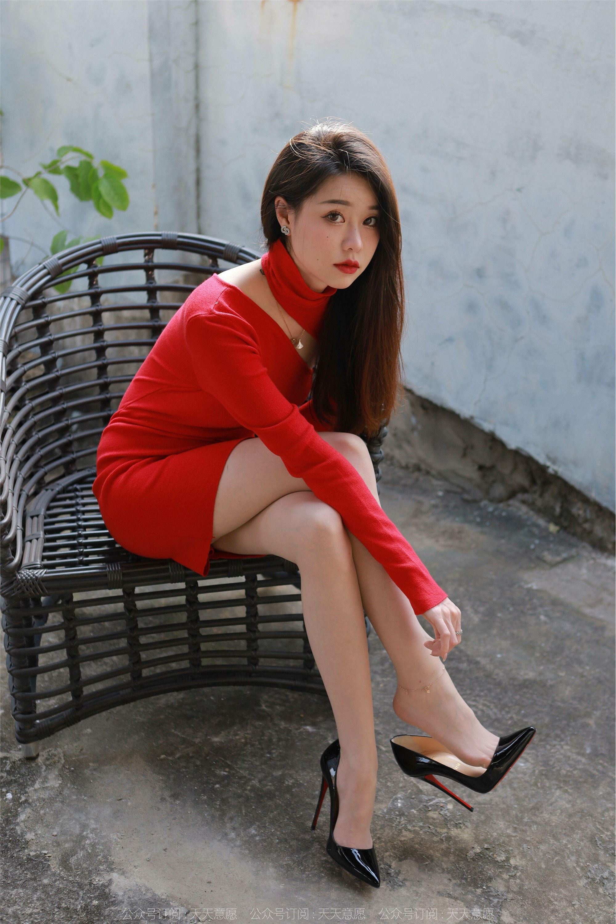 IESS异思趣向  2022.01.20 丝享家991：佳爷特辑《圣诞红裙女神》